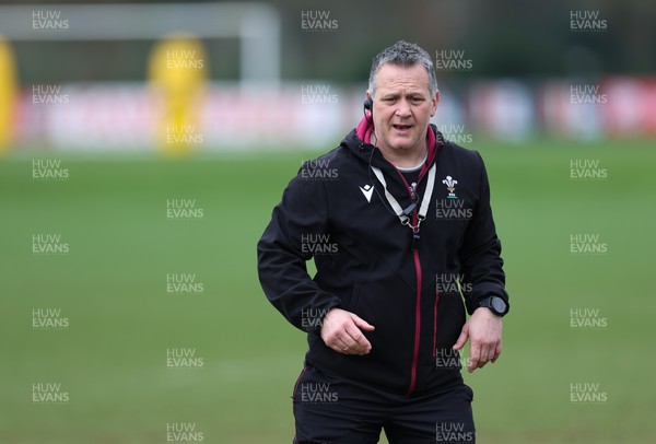 260324 - Wales Women Rugby Training Session - Shaun Connor, Wales Women attack coach, during a training session   ahead of their 6 Nations match against England