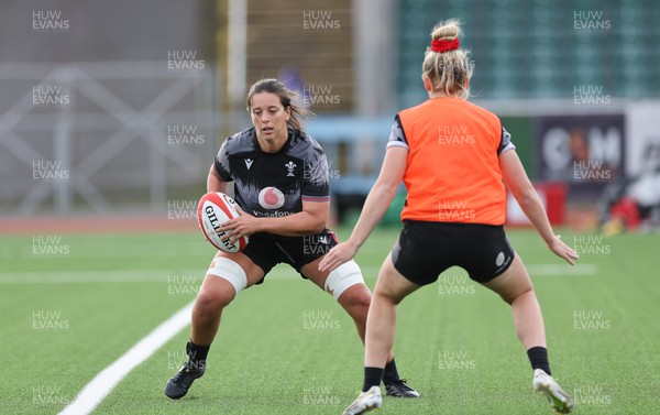 260923 - Wales Women Rugby Training Session - Sioned Harries during a training session at Stadium CSM, north Wales