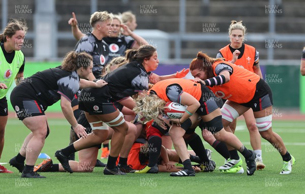 260923 - Wales Women Rugby Training Session - Alex Callender charges forward during a training session at Stadium CSM, north Wales