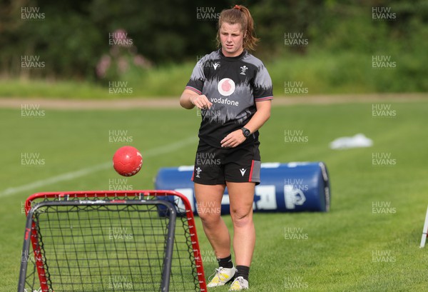 280823 - Wales Women Training Session - Kate Williams during training session