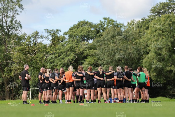 280823 - Wales Women Training Session - The Wales Women’s team during training session