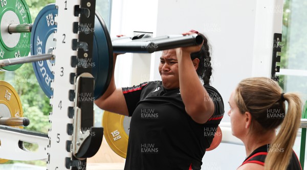 280823 - Wales Women Training Session - Sisilia Tuipulotu during gym session