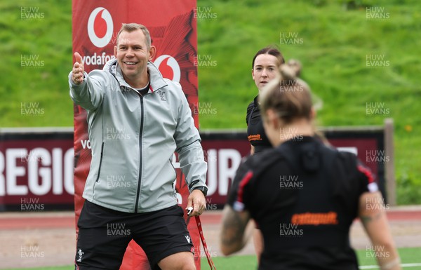 280923 - Wales Women Rugby Training Session - Wales Women head coach Ioan Cunningham during a training session ahead of the match against USA at Stadium CSM