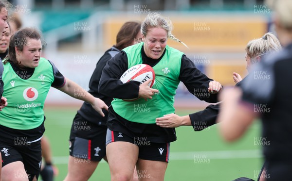 280923 - Wales Women Rugby Training Session - Kelsey Jones during a training session ahead of the match against USA at Stadium CSM