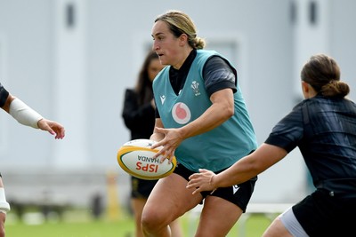 290725 - Wales Women Rugby Training at The Southport School - Courtney Keight during a Wales Women’s rugby training session ahead of the second test against Australia