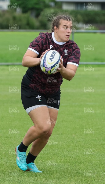 301023 - Wales Women Rugby Training Session - Carys Phillips during a training session at Pakuranga United RFC ahead of their WXV1 match against Australia