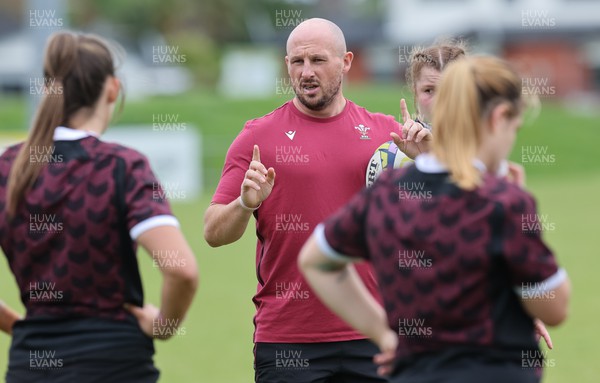 301023 - Wales Women Rugby Training Session - Forwards coach Mike Hill during a training session at Pakuranga United RFC ahead of their WXV1 match against Australia