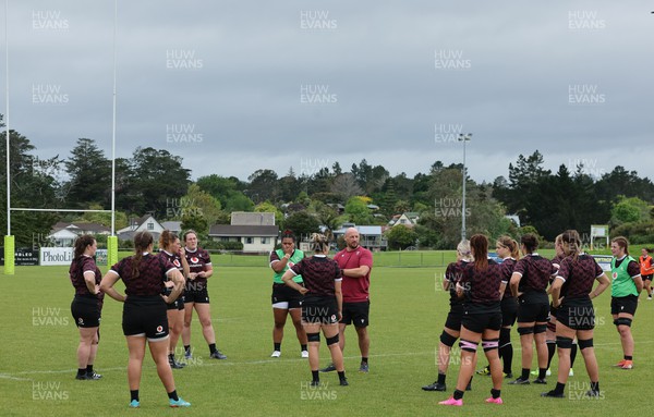 301023 - Wales Women Rugby Training Session - Forwards coach Mike Hill at work with the team during a training session at Pakuranga United RFC ahead of their WXV1 match against Australia