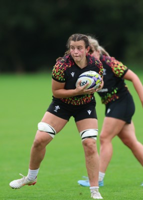 090926 - Wales Women Rugby Training Match - Branwen Metcalfe during a training match ahead of the WRX Series of matches 