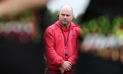 090926 - Wales Women Rugby Training Match - Sean Lynn, Wales Head coach, during a training match ahead of the WRX Series of matches 