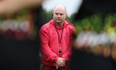 090926 - Wales Women Rugby Training Match - Sean Lynn, Wales Head coach, during a training match ahead of the WRX Series of matches 