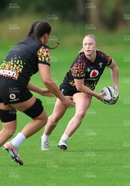 090926 - Wales Women Rugby Training Match - Seren Lockwood during a training match ahead of the WRX Series of matches 