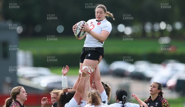 090926 - Wales Women Rugby Training Match - Gwen Crabb during a training match ahead of the WRX Series of matches 