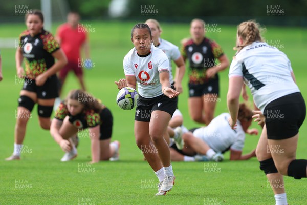 090926 - Wales Women Rugby Training Match - Jenna De Vera during a training match ahead of the WRX Series of matches 