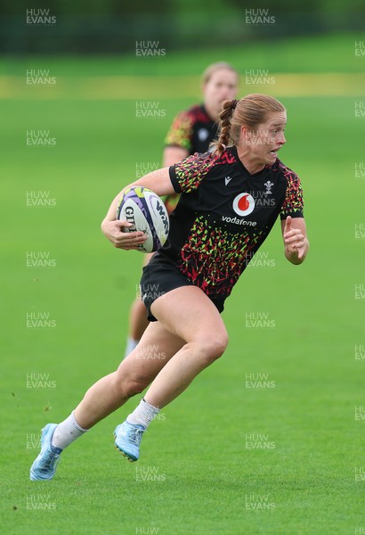 090926 - Wales Women Rugby Training Match - Lisa Neumann during a training match ahead of the WRX Series of matches 