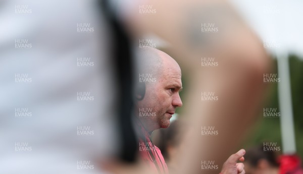 090926 - Wales Women Rugby Training Match - Sean Lynn, Wales Head coach, during a training match ahead of the WRX Series of matches 