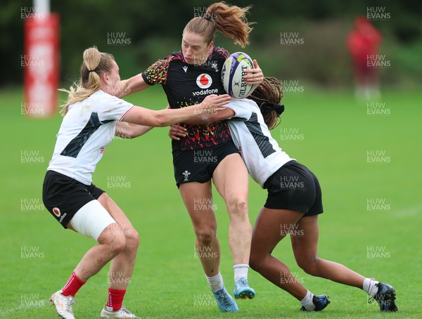 090926 - Wales Women Rugby Training Match - Lisa Neumann during a training match ahead of the WRX Series of matches 