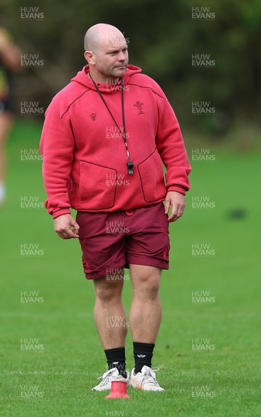090926 - Wales Women Rugby Training Match - Sean Lynn, Wales Head coach, during a training match ahead of the WRX Series of matches 