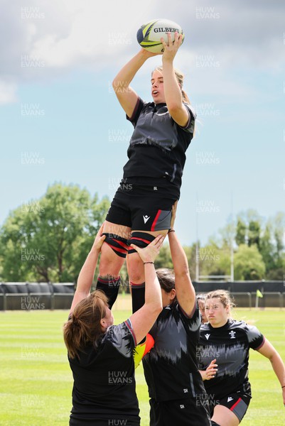 111022 - Wales Women Rugby Training Session - Wales’ Bethan Lewis takes the lineout during training session ahead of their Women’s Rugby World Cup match against New Zealand