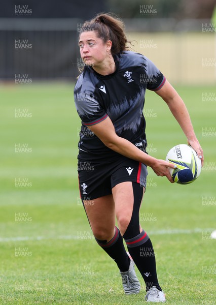 121022 - Wales Women Rugby Training Session - Wales’ Robyn Wilkins during a training session ahead of their Women’s Rugby World Cup match against New Zealand
