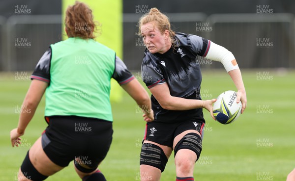 121022 - Wales Women Rugby Training Session - Wales’ Abbie Fleming during a training session ahead of their Women’s Rugby World Cup match against New Zealand