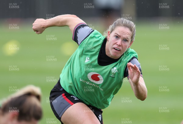 141022 - Wales Women Rugby Training Session - Wales’ Kat Evans during training ahead of the Women’s Rugby World Cup match against New Zealand