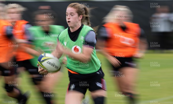 201022 - Wales Women Rugby Training Session - Wales’ Lisa Neumann during training ahead of their Women’s Rugby World Cup match against Australia