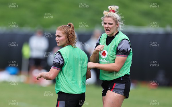 201022 - Wales Women Rugby Training Session - Wales’ Niamh Terry, left and Carys Williams-Morris during training ahead of their Women’s Rugby World Cup match against Australia