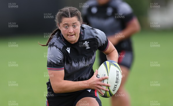 251022 - Wales Women Rugby Training Session - Robyn Wilkins of Wales during training ahead of their Women’s Rugby World Cup Quarter Final against New Zealand