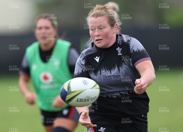 251022 - Wales Women Rugby Training Session - Caryl Thomas of Wales during training ahead of their Women’s Rugby World Cup Quarter Final against New Zealand