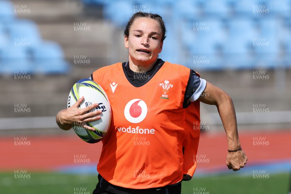 270922 - Wales Women Rugby Training Session - Wales’ Jasmine Joyce during training ahead of the start of the Women’s Rugby World Cup