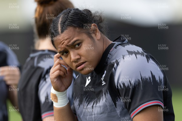 271022 - Wales Women Rugby Training Session - Sisilia Tuipulotu of Wales during a training session ahead of the Women’s Rugby World Cup Quarter Final against New Zealand