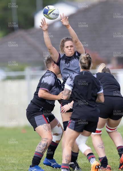 271022 - Wales Women Rugby Training Session - Natalia John of Wales during training ahead of the Women’s Rugby World Cup Quarter Final against New Zealand