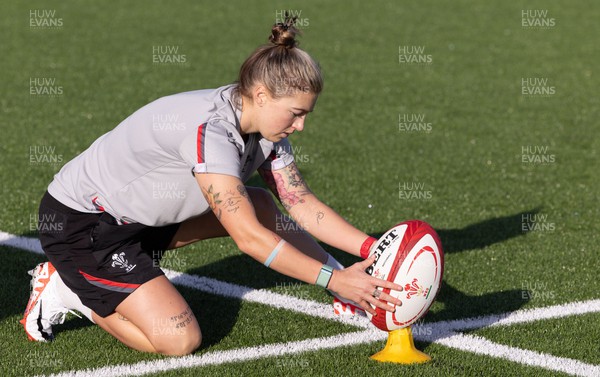290923 - Wales Women Rugby Walkthrough and Kickers Session - Keira Bevan during kickers session at Stadiwm CSM ahead of their match against USA