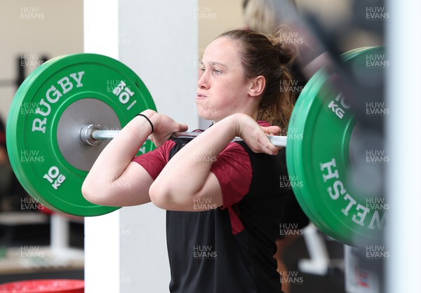 190424 - Wales Women Rugby Weights session - Jenny Hesketh during a weights and gym session ahead of Wales’ Guinness 6 Nations match against France