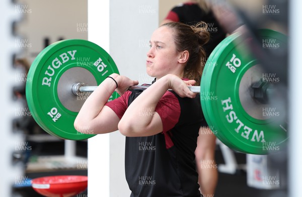 190424 - Wales Women Rugby Weights session - Jenny Hesketh during a weights and gym session ahead of Wales’ Guinness 6 Nations match against France