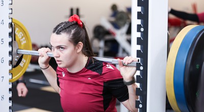 230424 - Wales Women Rugby Weights Session - Bryonie King during a weights session ahead of Wales’ Guinness Women’s 6 Nations match against Italy