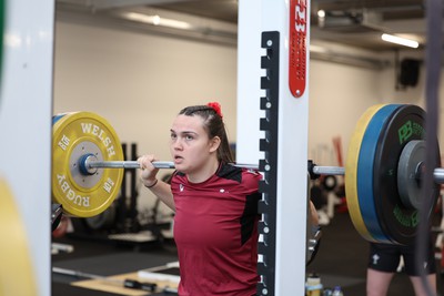 230424 - Wales Women Rugby Weights Session - Bryonie King during a weights session ahead of Wales’ Guinness Women’s 6 Nations match against Italy