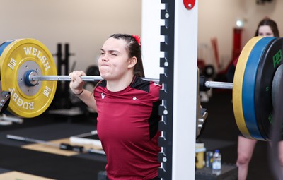 230424 - Wales Women Rugby Weights Session - Bryonie King during a weights session ahead of Wales’ Guinness Women’s 6 Nations match against Italy