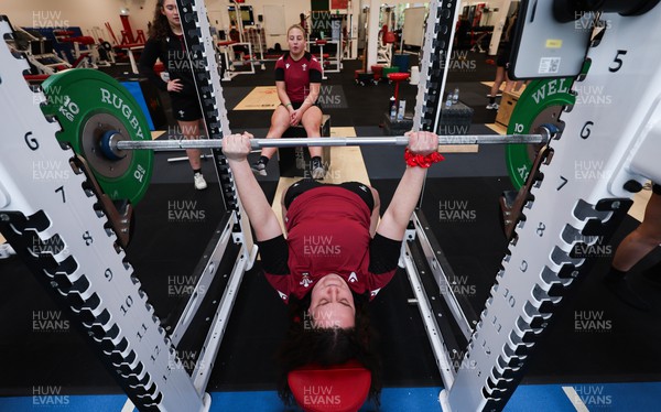 230424 - Wales Women Rugby Weights Session - Rosie Carr during a weights session ahead of Wales’ Guinness Women’s 6 Nations match against Italy