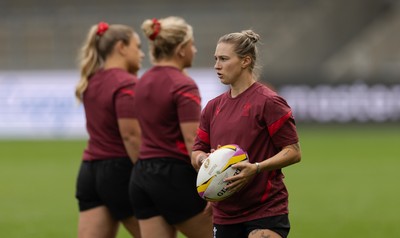 220825 - Wales Women Rugby World Cup Captain’s Run - Keira Bevan during Captain’s Run ahead of Wales’ first Women’s Rugby World Cup match against Scotland at the Salford Community Stadium