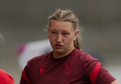 220825 - Wales Women Rugby World Cup Captain’s Run - Alaw Pyrs during Captain’s Run ahead of Wales’ first Women’s Rugby World Cup match against Scotland at the Salford Community Stadium