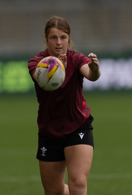 220825 - Wales Women Rugby World Cup Captain’s Run - Kate Williams during Captain’s Run ahead of Wales’ first Women’s Rugby World Cup match against Scotland at the Salford Community Stadium