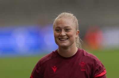 220825 - Wales Women Rugby World Cup Captain’s Run - Seren Lockwood during Captain’s Run ahead of Wales’ first Women’s Rugby World Cup match against Scotland at the Salford Community Stadium