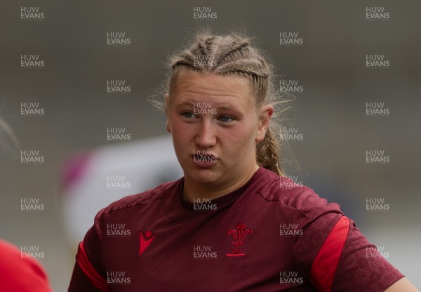 220825 - Wales Women Rugby World Cup Captain’s Run - Alaw Pyrs during Captain’s Run ahead of Wales’ first Women’s Rugby World Cup match against Scotland at the Salford Community Stadium