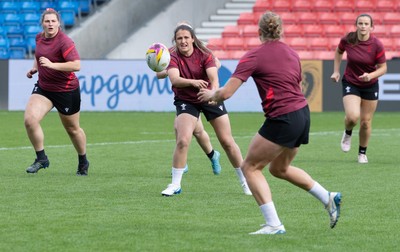 290825 - Wales Women Rugby World Cup Captain’s Run - Kayleigh Powell of Wales during Captain’s Run ahead of the Rugby World Cup match against Canada