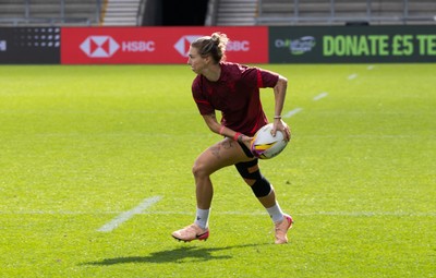 290825 - Wales Women Rugby World Cup Captain’s Run - Keira Bevan of Wales during Captain’s Run ahead of the Rugby World Cup match against Canada