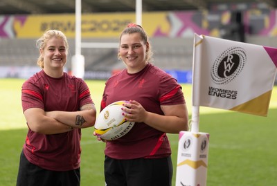 290825 - Wales Women Rugby World Cup Captain’s Run - Bethan Lewis who will win her 60th cap and Gwenllian Pyrs of Wales who will her 50th cap at the match, during Captain’s Run ahead of the Rugby World Cup match against Canada