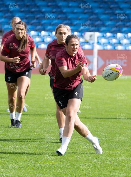 290825 - Wales Women Rugby World Cup Captain’s Run - Kayleigh Powell of Wales during Captain’s Run ahead of the Rugby World Cup match against Canada