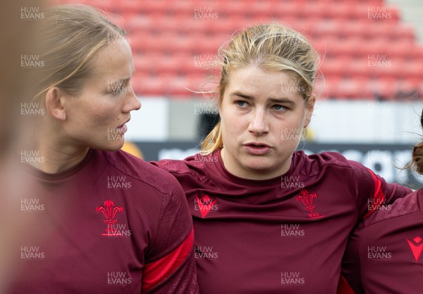 290825 - Wales Women Rugby World Cup Captain’s Run - Bethan Lewis of Wales during Captain’s Run ahead of the Rugby World Cup match against Canada